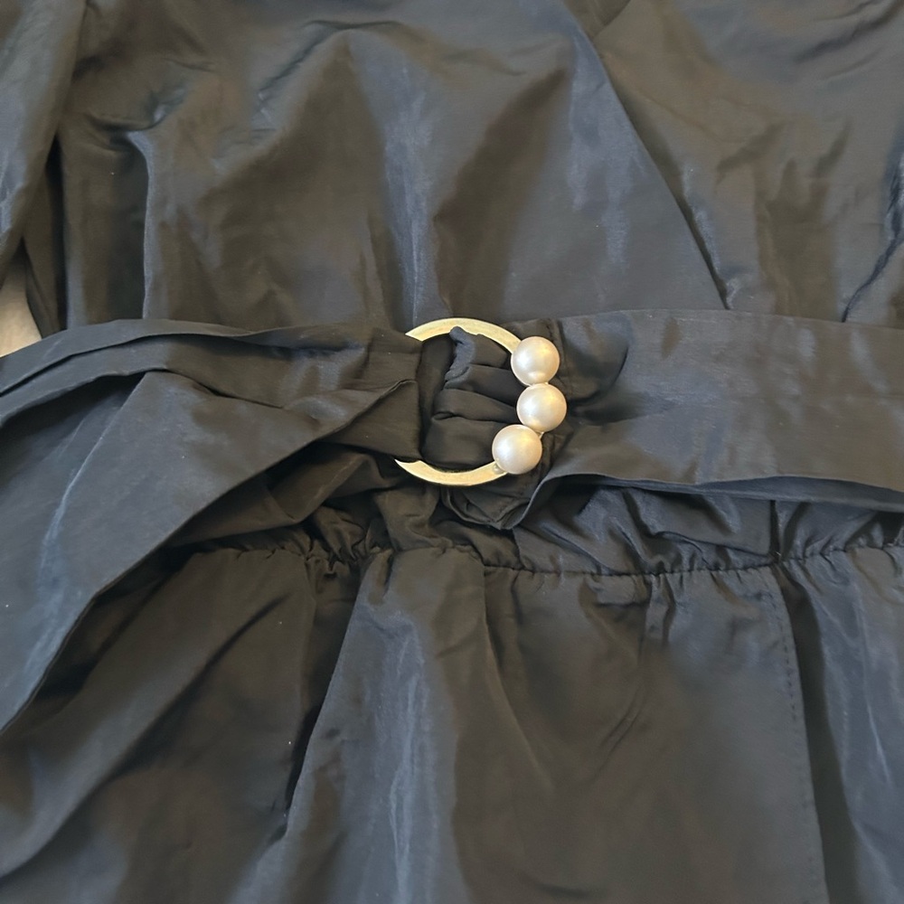 Zara Black Puff Sleeve Wrap Top with Pearl-Accent Belt - Picture 8 of 15